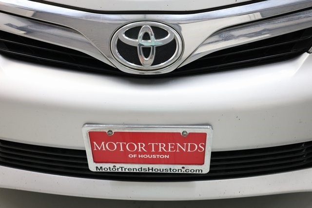 Toyota Camry Thumbnail Image 64