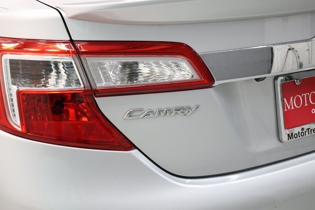 Toyota Camry Thumbnail Image 72