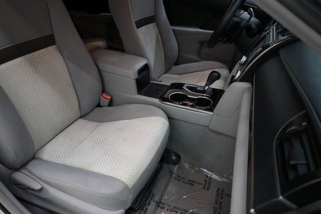 Toyota Camry Thumbnail Image 100
