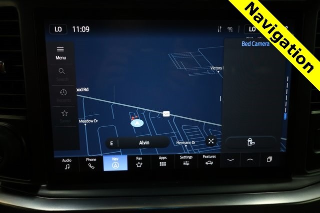 Ford Super Duty F-350 DRW Thumbnail Image 71