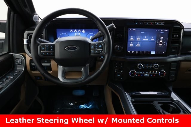 Ford Super Duty F-350 DRW Thumbnail Image 91