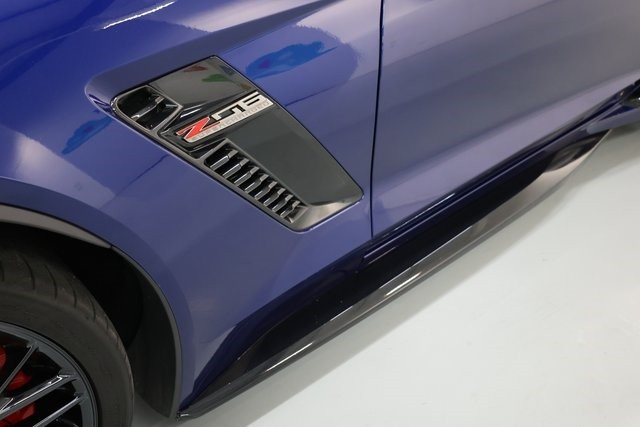 Chevrolet Corvette Thumbnail Image 70