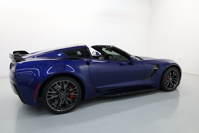 Chevrolet Corvette Thumbnail Image 100