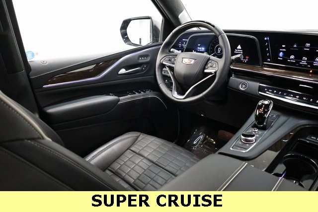 Cadillac Escalade Thumbnail Image 60