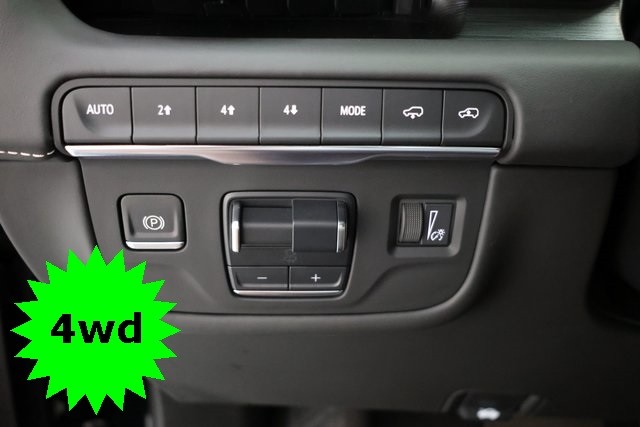 Cadillac Escalade Thumbnail Image 77