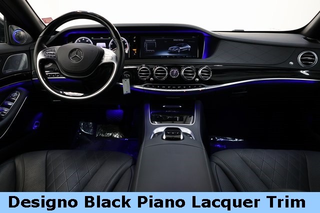 Mercedes-Benz S-Class Thumbnail Image 61
