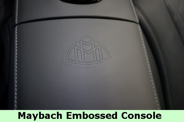 Mercedes-Benz S-Class Thumbnail Image 62