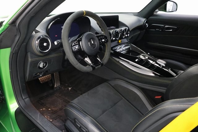 Mercedes-Benz AMG GT Thumbnail Image 61