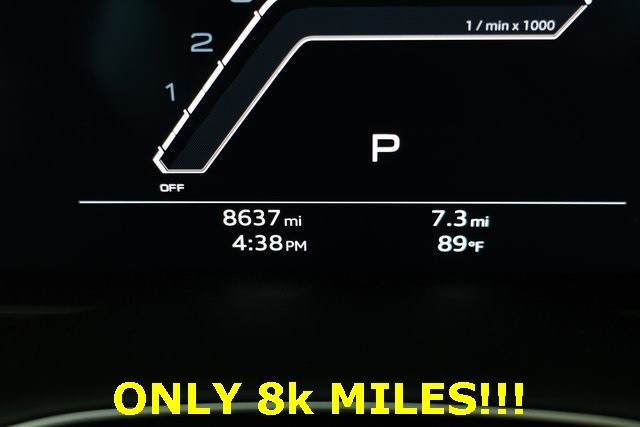 Audi RS Q8 Vehicle Image 03