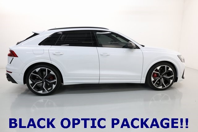 Audi RS Q8 Vehicle Image 09