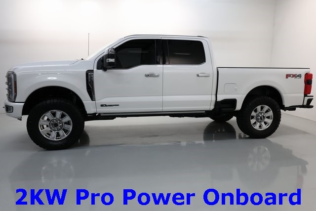 Ford Super Duty F-250 SRW Thumbnail Image 61