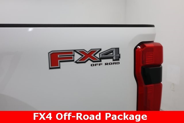 Ford Super Duty F-250 SRW Thumbnail Image 62
