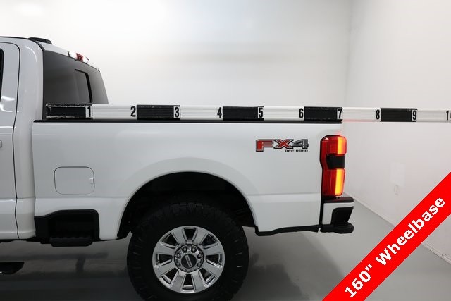 Ford Super Duty F-250 SRW Thumbnail Image 79