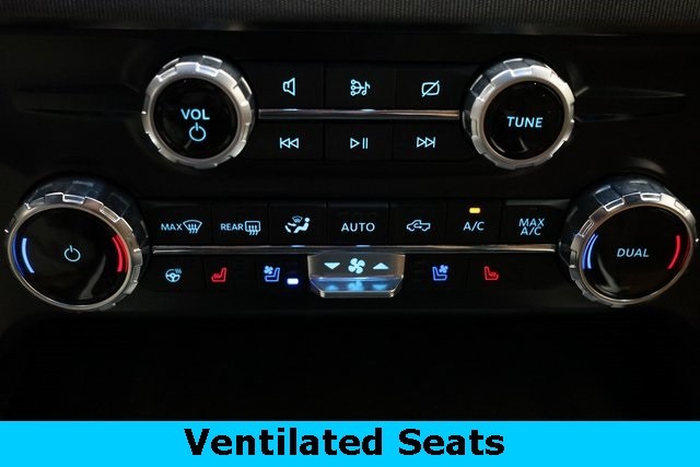 Ford Super Duty F-250 SRW Thumbnail Image 82