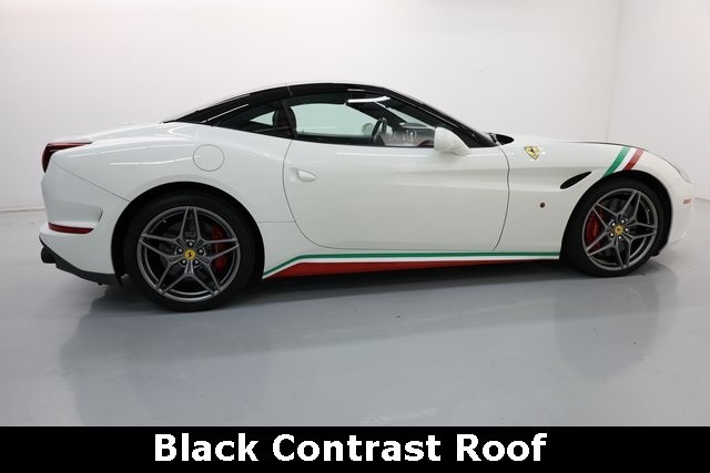 Ferrari California T Vehicle Image 15
