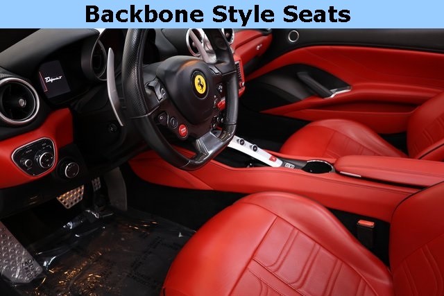 Ferrari California T Vehicle Image 16