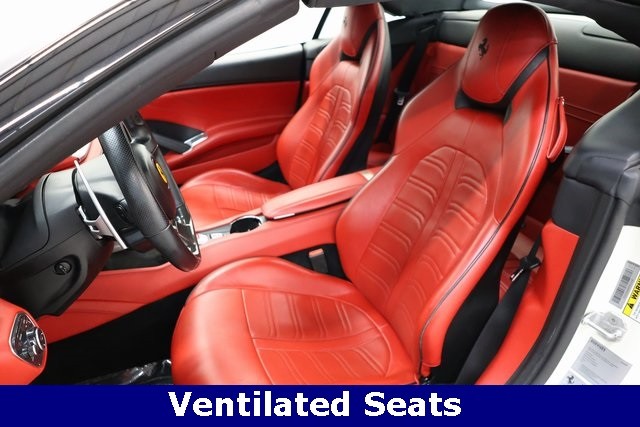 Ferrari California T Vehicle Image 27