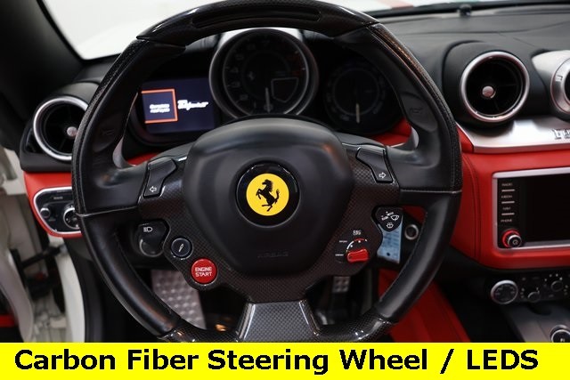 Ferrari California T Vehicle Image 30