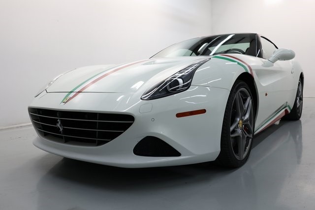 Ferrari California T Vehicle Image 44