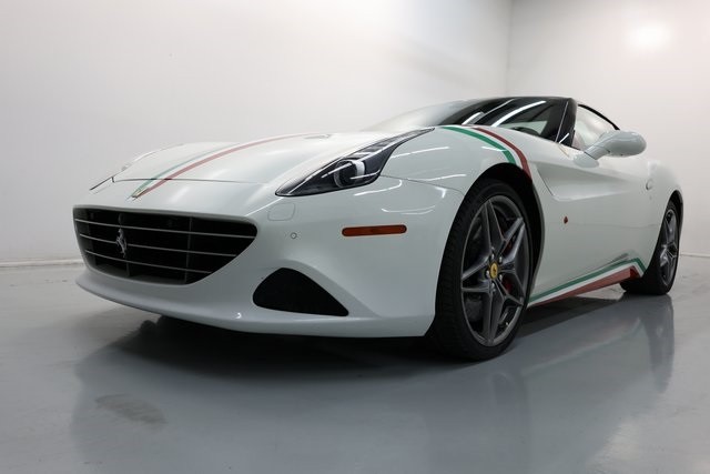 Ferrari California T Vehicle Image 45