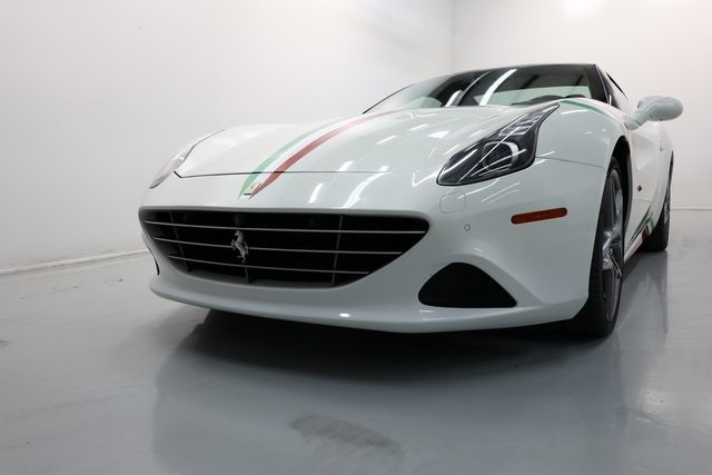 Ferrari California T Vehicle Image 46