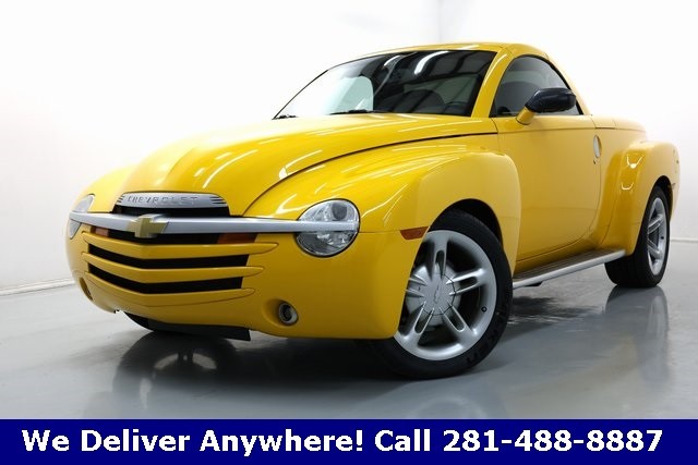 Chevrolet SSR Thumbnail Image 52