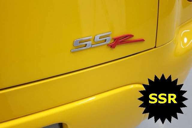 Chevrolet SSR Thumbnail Image 53