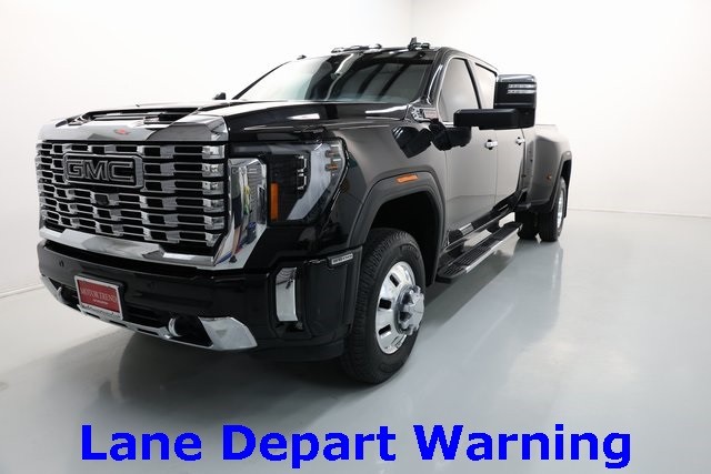 GMC Sierra 3500HD Thumbnail Image 79