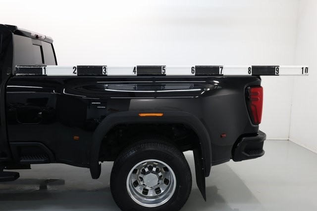 GMC Sierra 3500HD Thumbnail Image 82