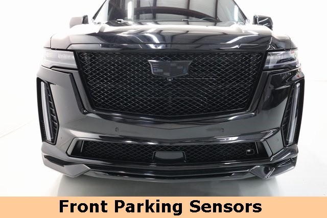 Cadillac Escalade ESV Vehicle Image 33