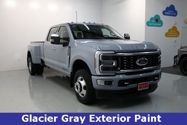 Ford Super Duty F-350 DRW Thumbnail Image 53