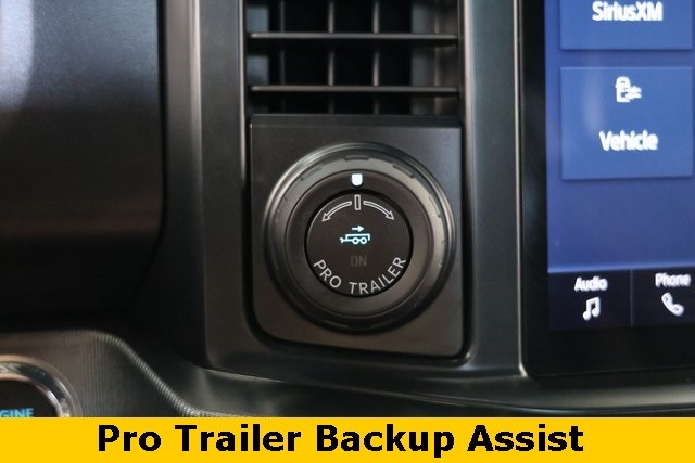 Ford Super Duty F-350 DRW Thumbnail Image 72