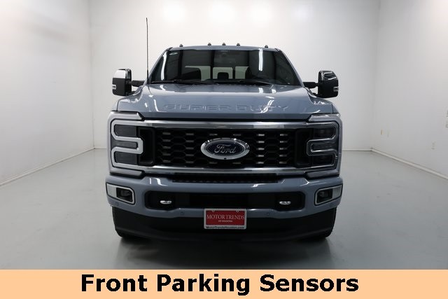 Ford Super Duty F-350 DRW Thumbnail Image 80