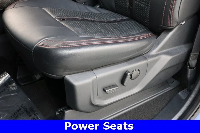 Ford Super Duty F-250 SRW Thumbnail Image 92