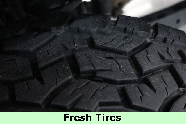 Ford Super Duty F-250 SRW Vehicle Image 05