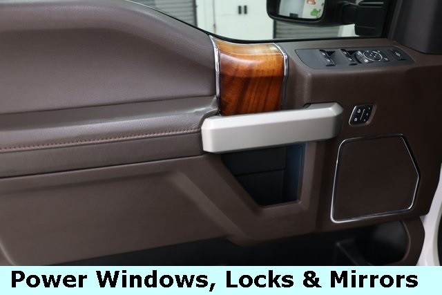 Ford Super Duty F-250 SRW Vehicle Image 45