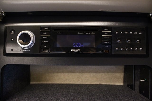 Mercedes-Benz Sprinter Cargo Van Vehicle Image 43