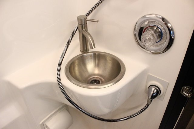 Mercedes-Benz Sprinter Cargo Van Vehicle Image 50