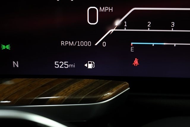 Cadillac Escalade Vehicle Image 03