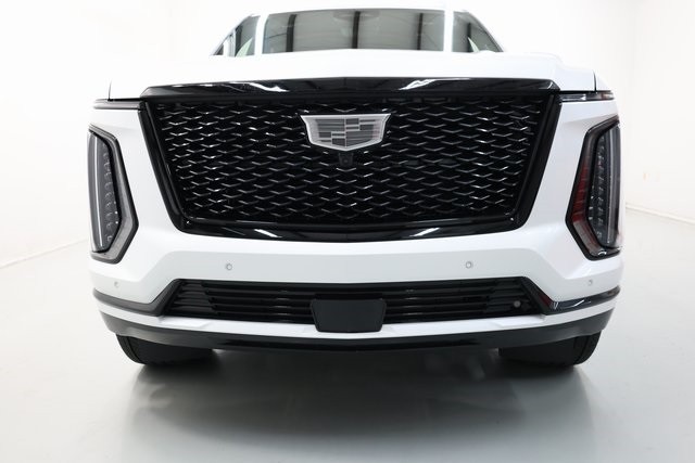 Cadillac Escalade Vehicle Image 14