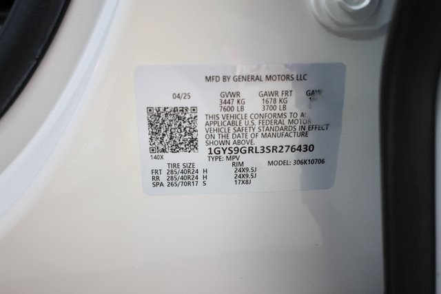 Cadillac Escalade Vehicle Image 26