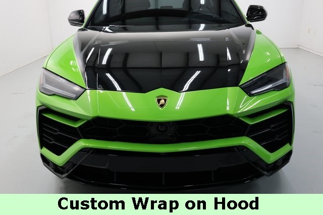 Lamborghini Urus Vehicle Image 12