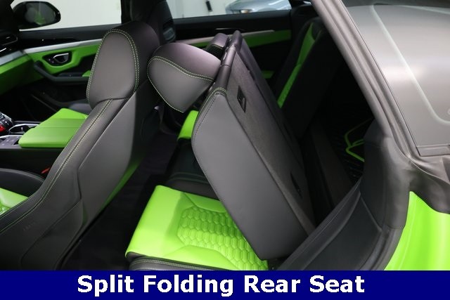 Lamborghini Urus Vehicle Image 17