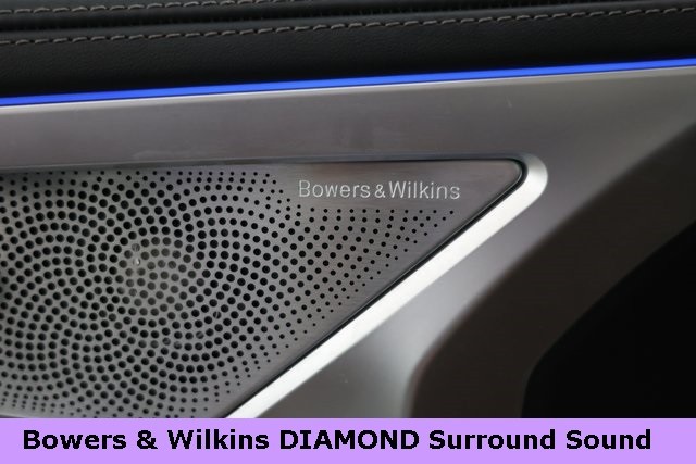 BMW 8 Series Vehicle Image 45