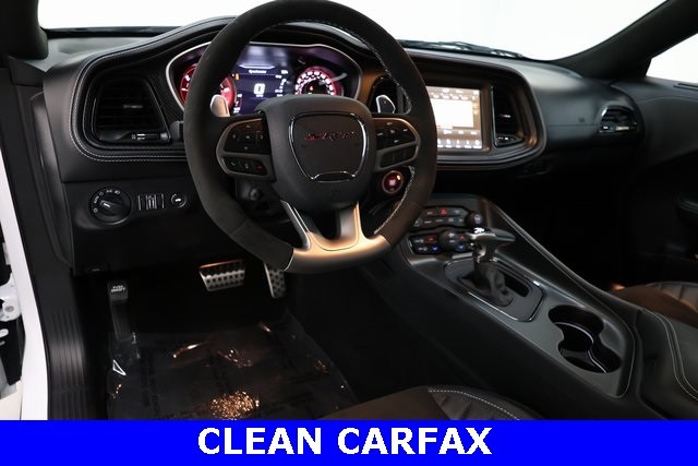 Dodge Challenger Vehicle Image 12