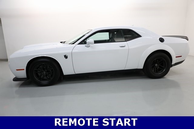 Dodge Challenger Vehicle Image 24