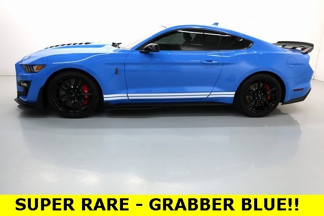 Ford Mustang Vehicle Image 03