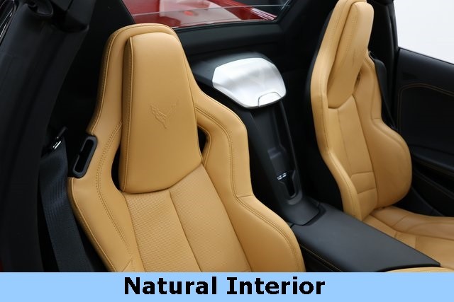 Chevrolet Corvette Vehicle Image 15