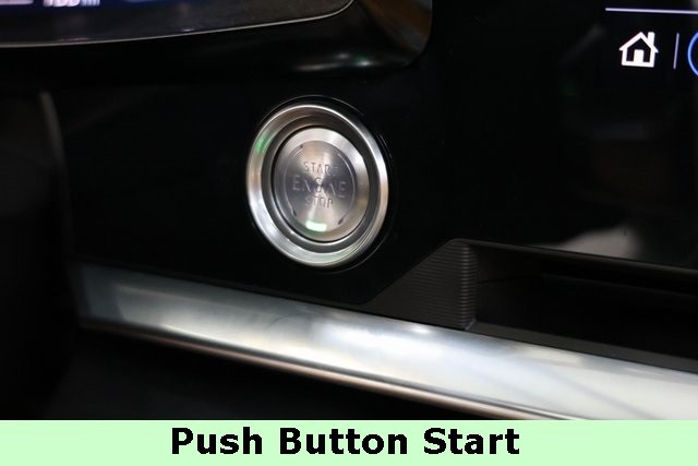 Chevrolet Corvette Vehicle Image 25