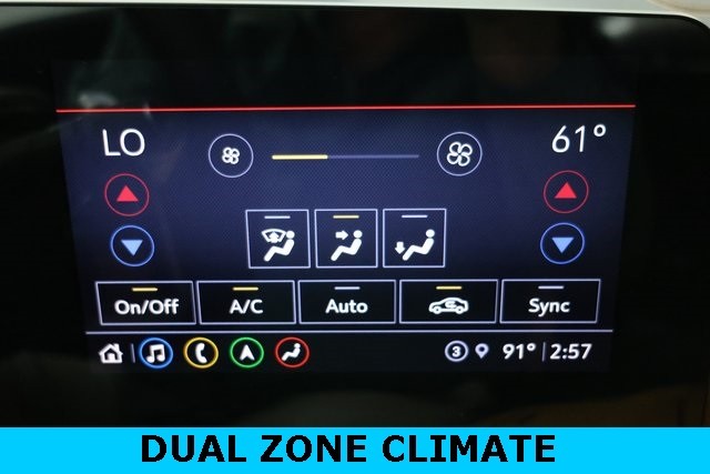 Chevrolet Corvette Vehicle Image 35